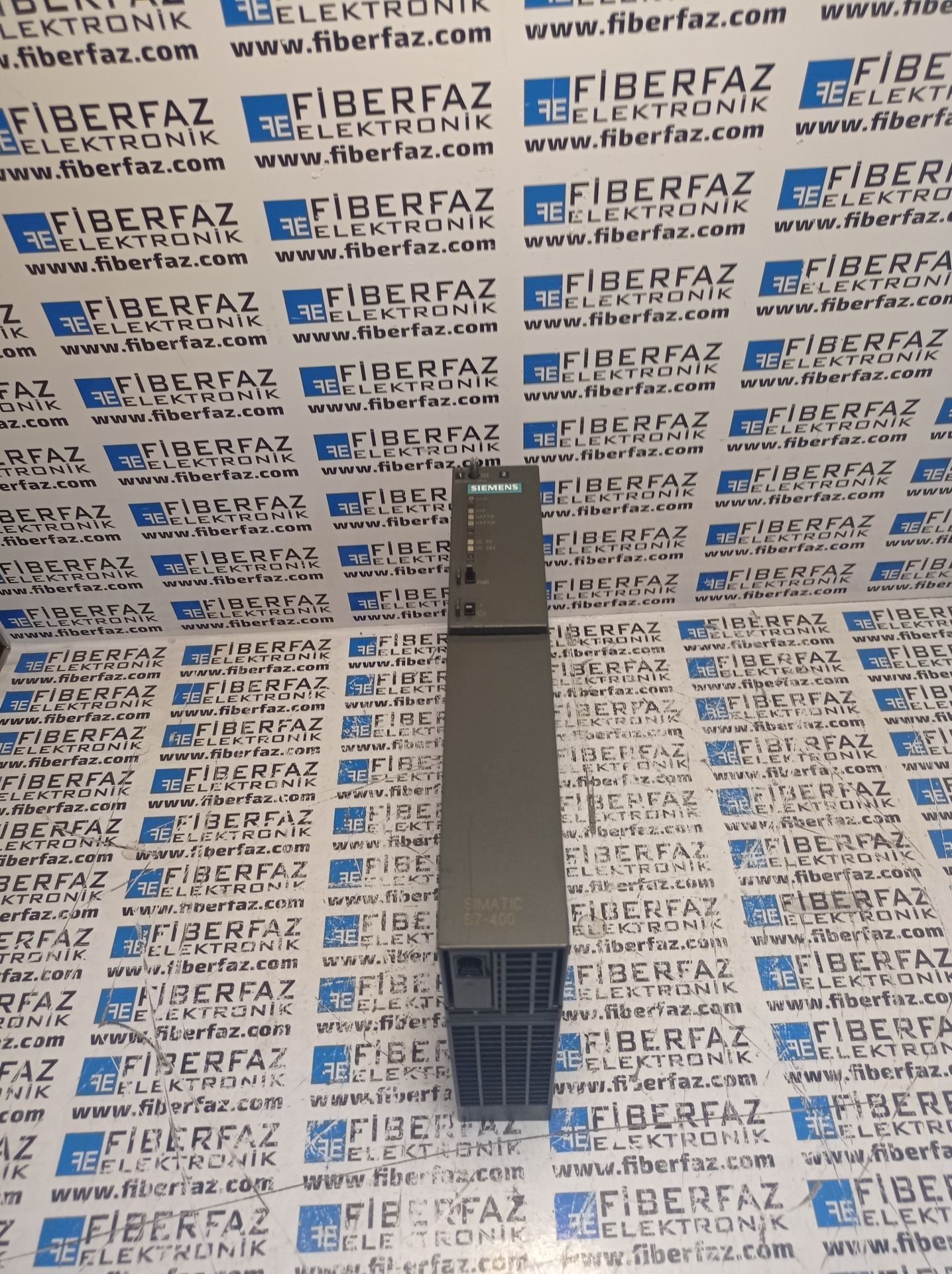 6ES7 407-0KA01-0AA0 SIEMENS SIMATIC S7-400 POWER SUPPLY ( 6ES7407-0KA01-0AA0 )