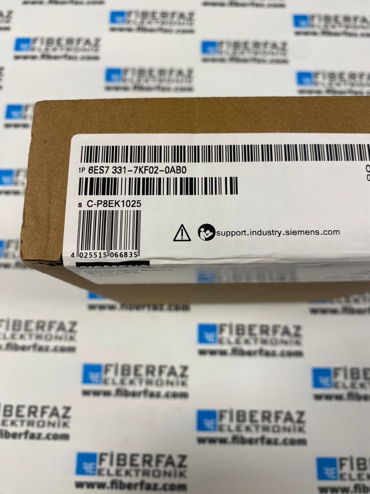 6ES7 331-7KF02-0AB0 SIEMENS SIMATIC S7-300 PLC ANALOG IO ( 6ES7331-7KF02-0AB0 )