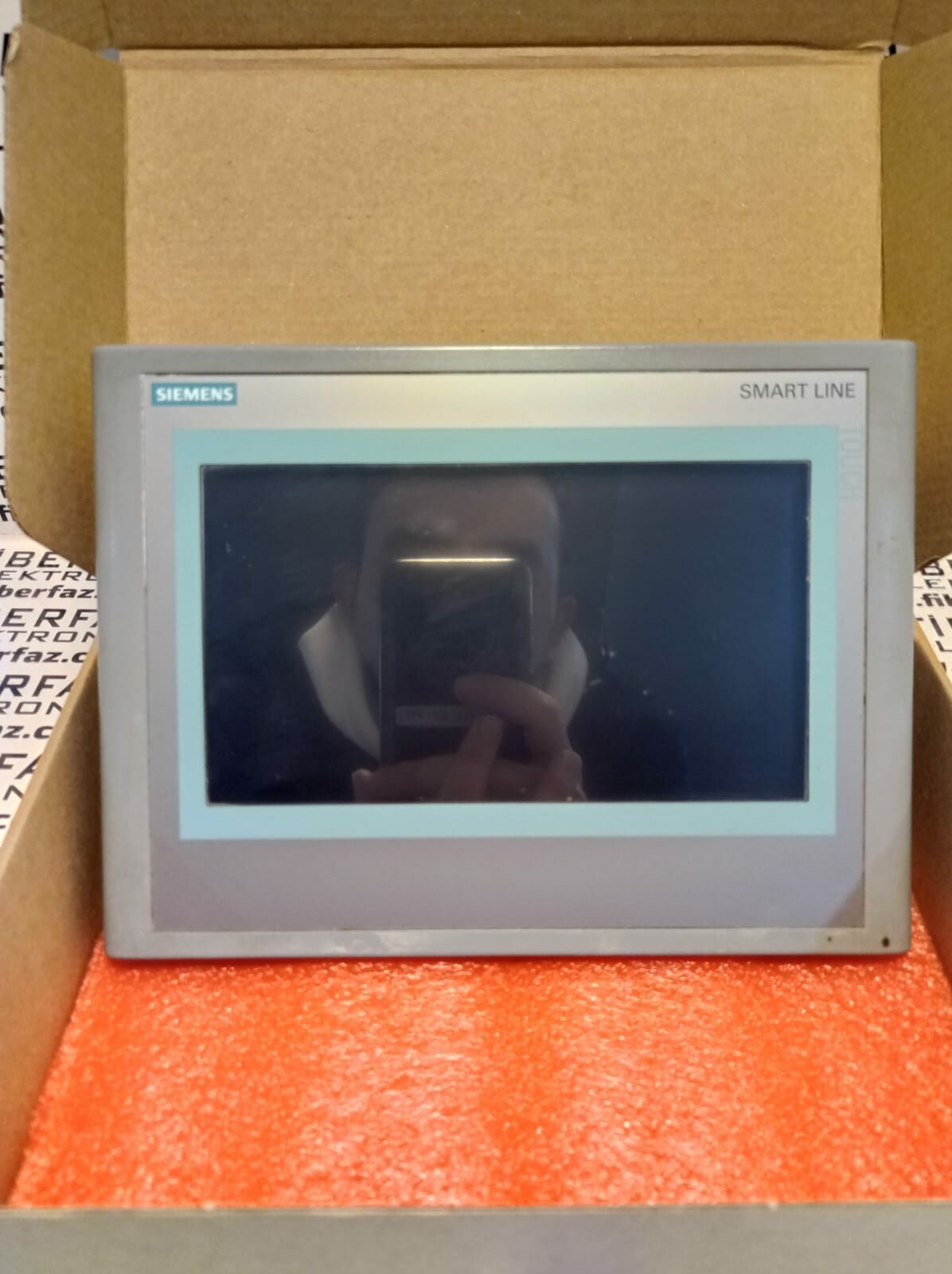 6AV6 648-0AC11-3AX0 Siemens Simatic HMI KTP600 Basic Color DP Basic Panel
