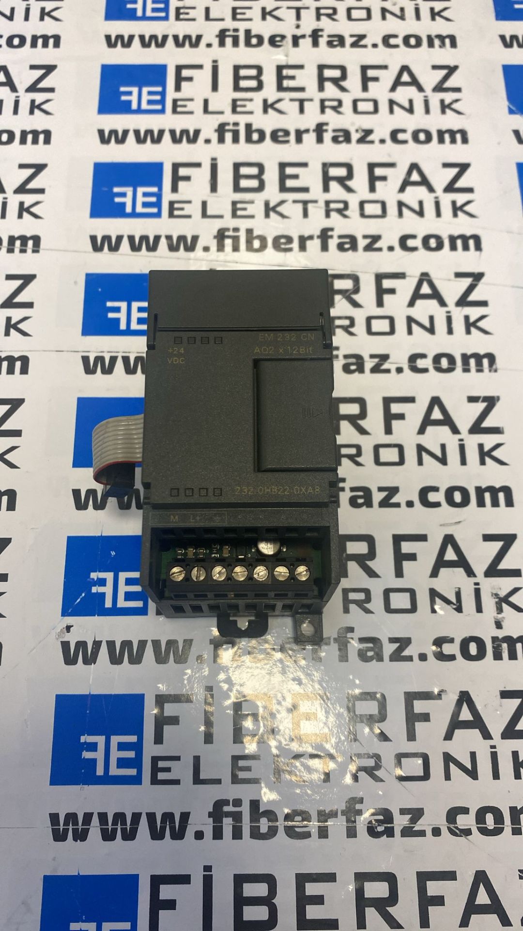 6ES7 232-0HB22-0XA8 SIEMENS SIMATIC S7-200 PLC EM232 2*AO MODUL