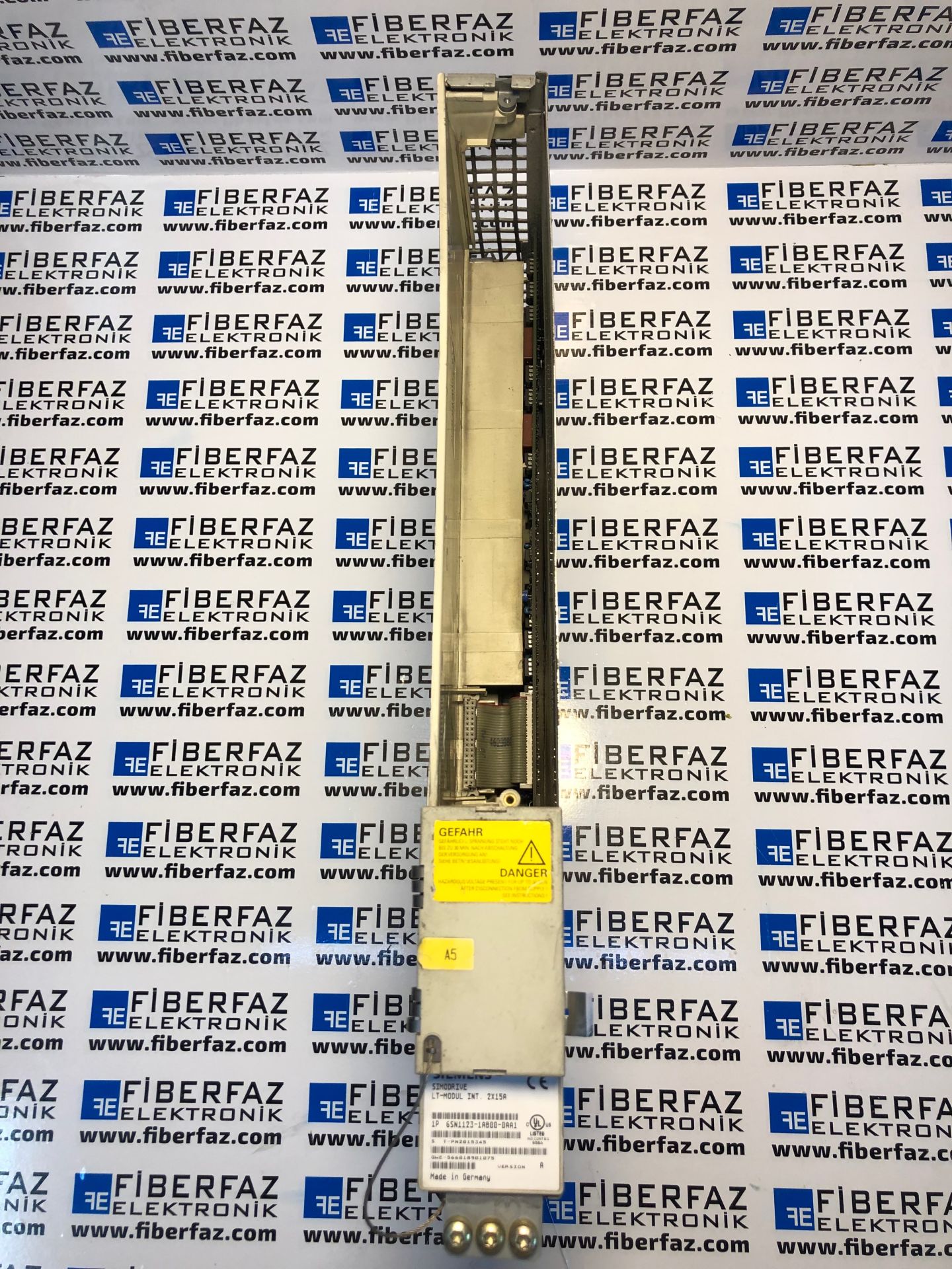 6SN1123-1AB00-0AA1  SIEMENS SIMODRIVE 611 POWER MODULE (2-AXIS, 15 A)