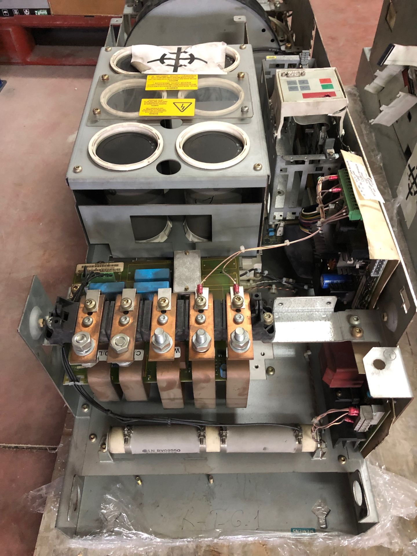 6SE7031-5EF60-Z SIEMENS SIMOVERT MASTERDRIVES SIMOVERT VC