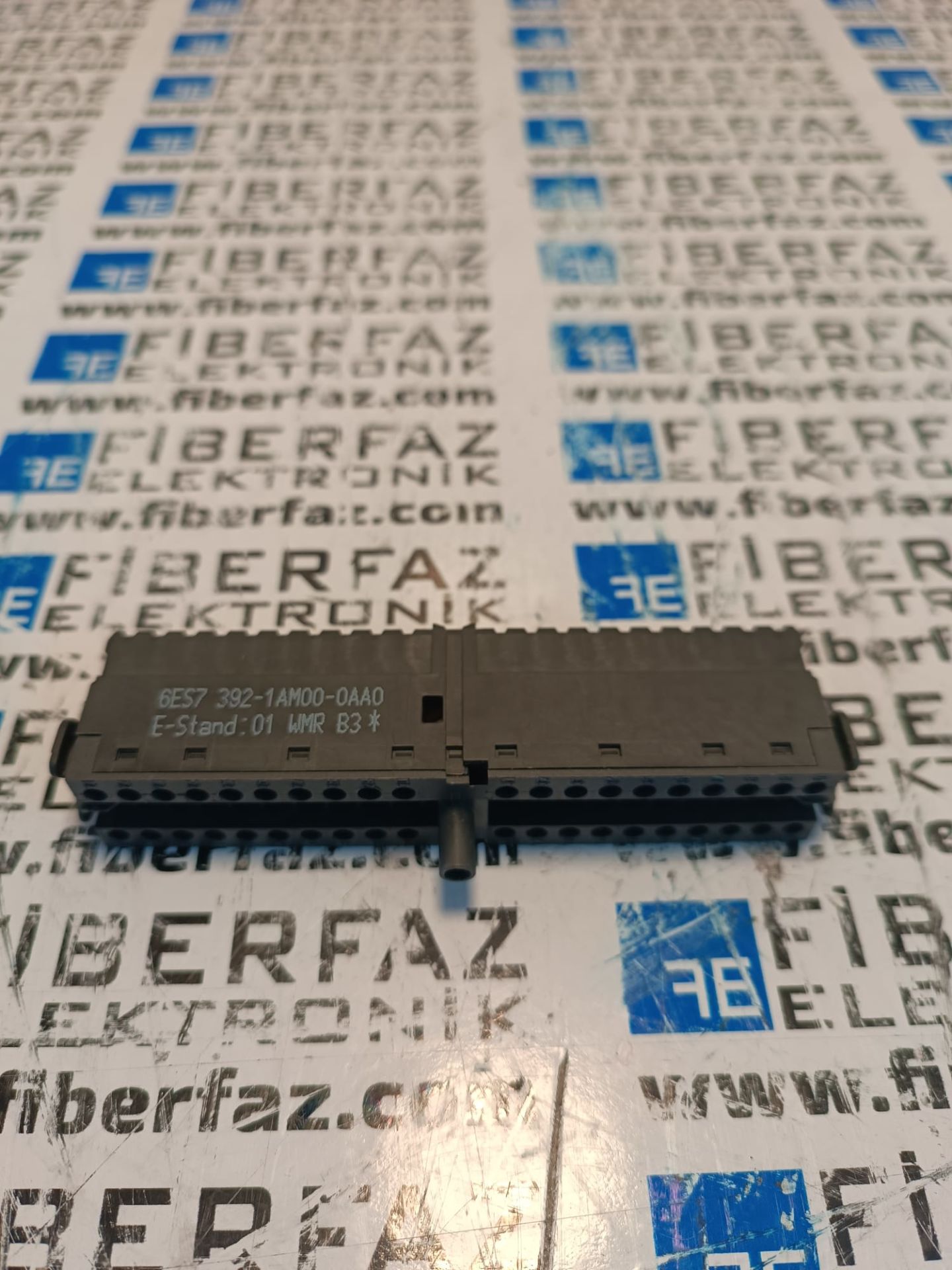 6ES7 392-1AM00-0AA0 SIEMENS SIMATIC S7-300 KONNEKTOR ( 6ES7392-1AM00-0AA0 )