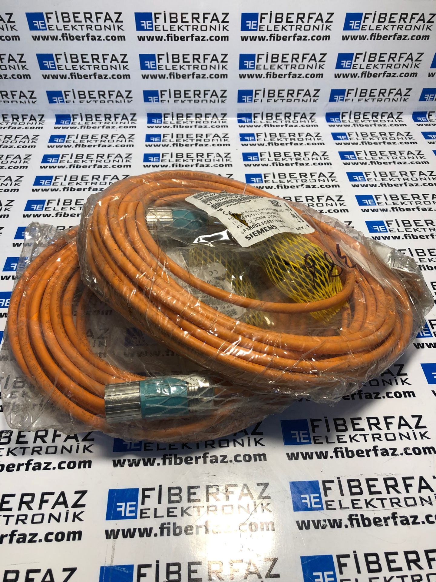 Sıemens Kablo 6FX5002-5CS01-1BA0
