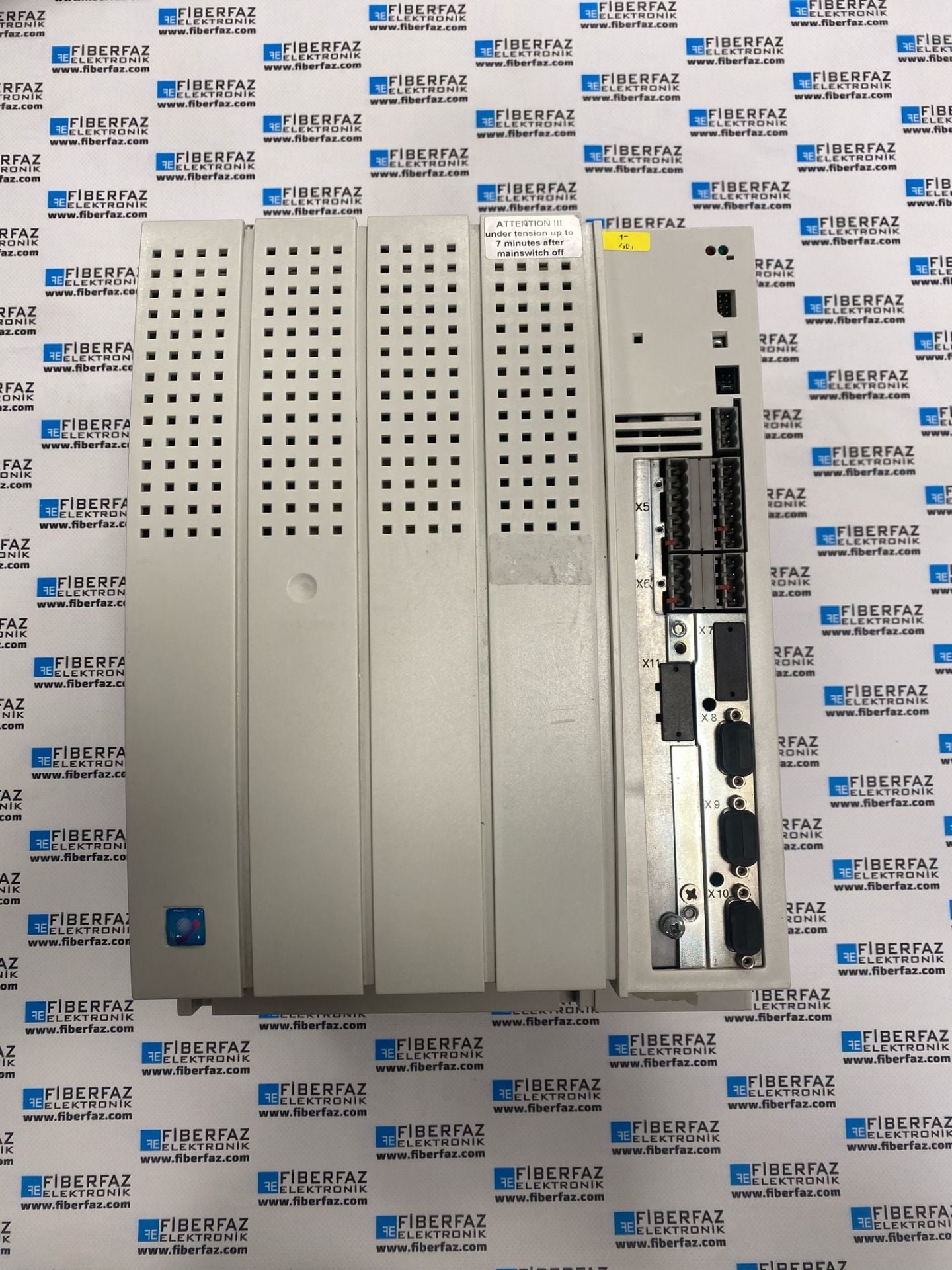 Lenze Sürücü EVF9328-EV