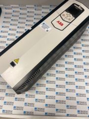Abb Sürücü ACS880-01-087A-3+D150+P944
