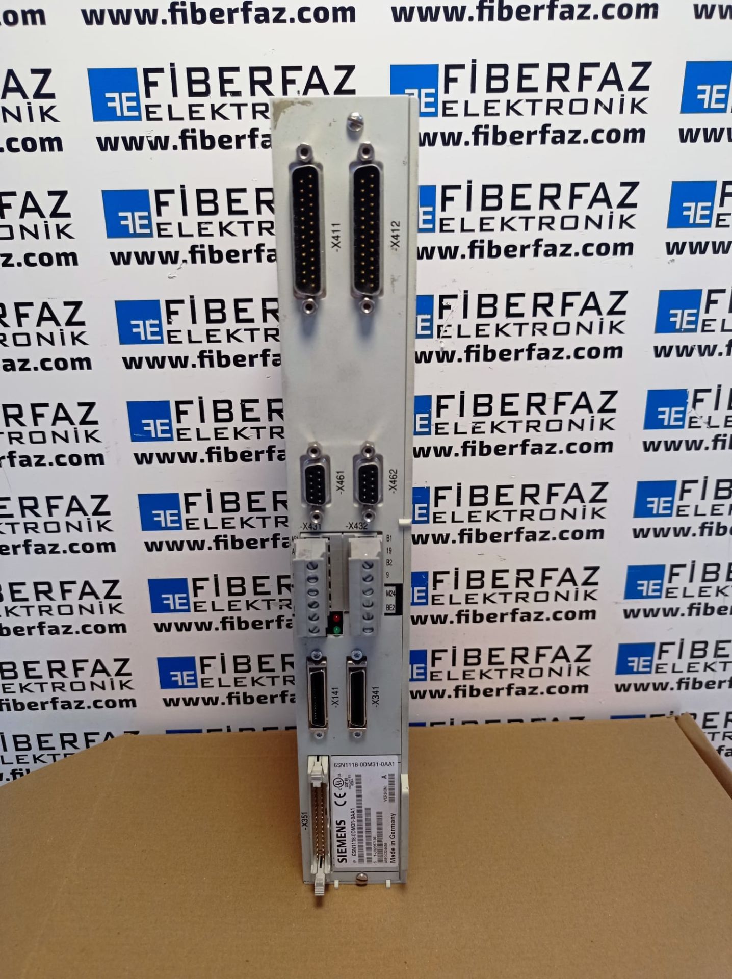 6SN1118-0DM31-0AA1 SIEMENS SIMODRIVE 611 DIGITAL CONTROL LOOP BLOCK HIGH STANDARD (2 AXES)