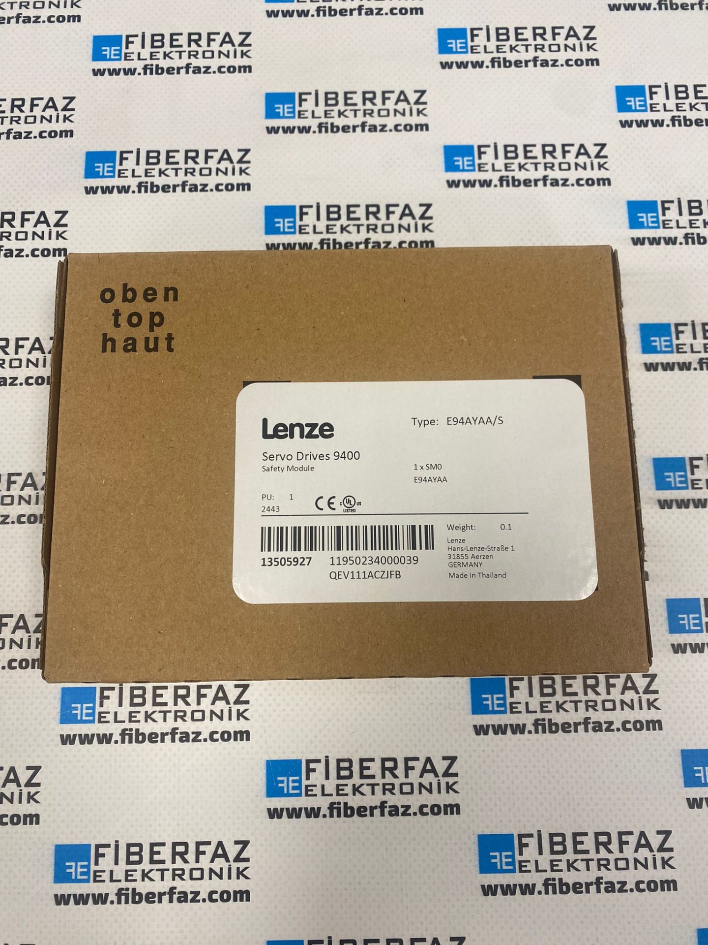 E94AYAA/S Lenze Servo Drives 9400 Safety Module