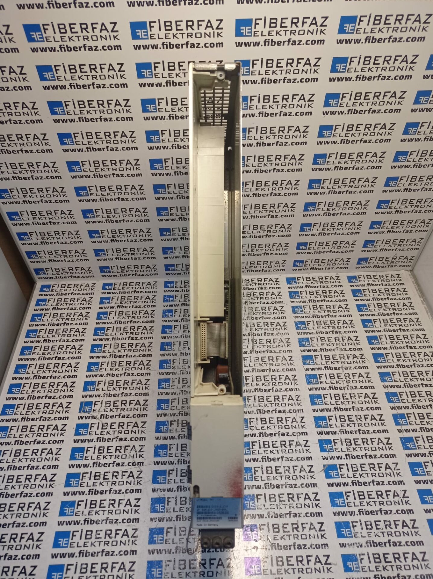 6SN1123-1AA00-0AA1 SIEMENS SIMODRIVE 611 POWER MODULE (1-AXIS, 15 A)
