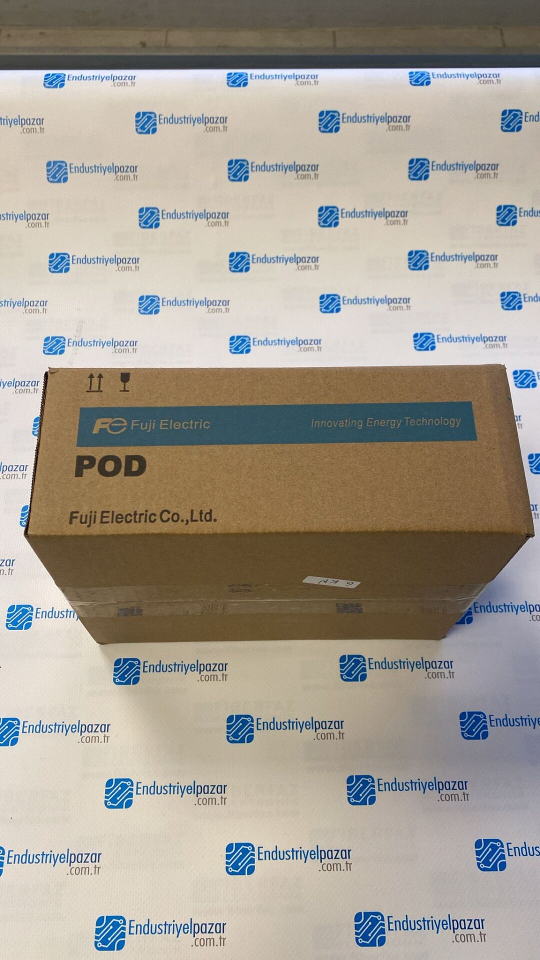 V606eM10 FUJI HAKKO MONITOUCH V6 SERISI OPERATOR PANEL - HMI