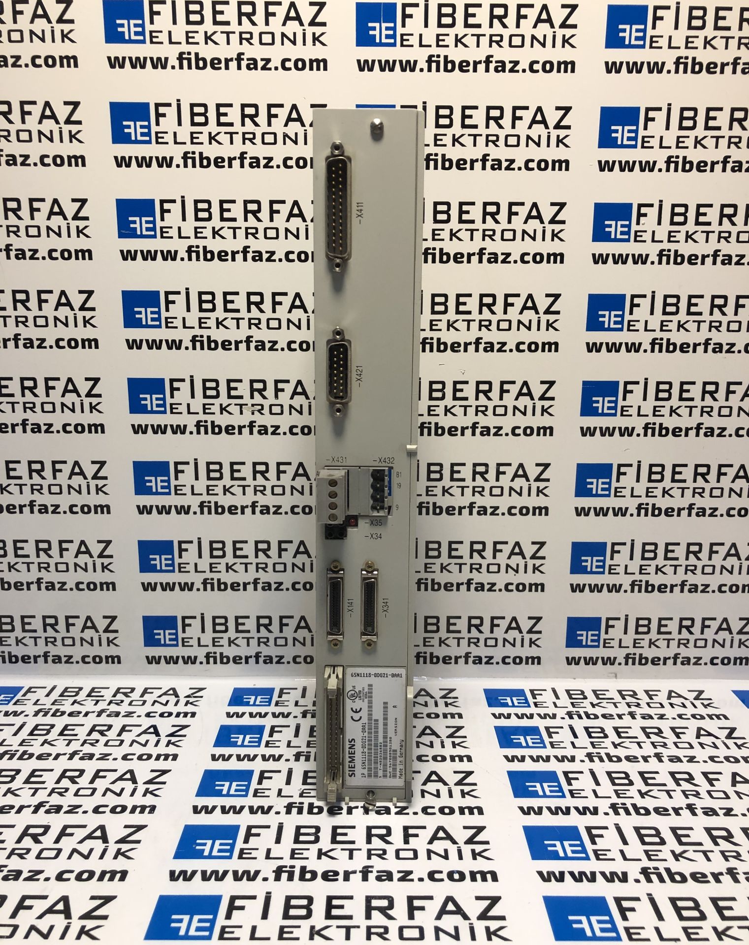 6SN1118-0DG21-0AA1 SIEMENS SIMODRIVE 611-D CLOSED-LOOP PLUG-IN PERFORMANCE CONTROL UNIT (1-AXES)