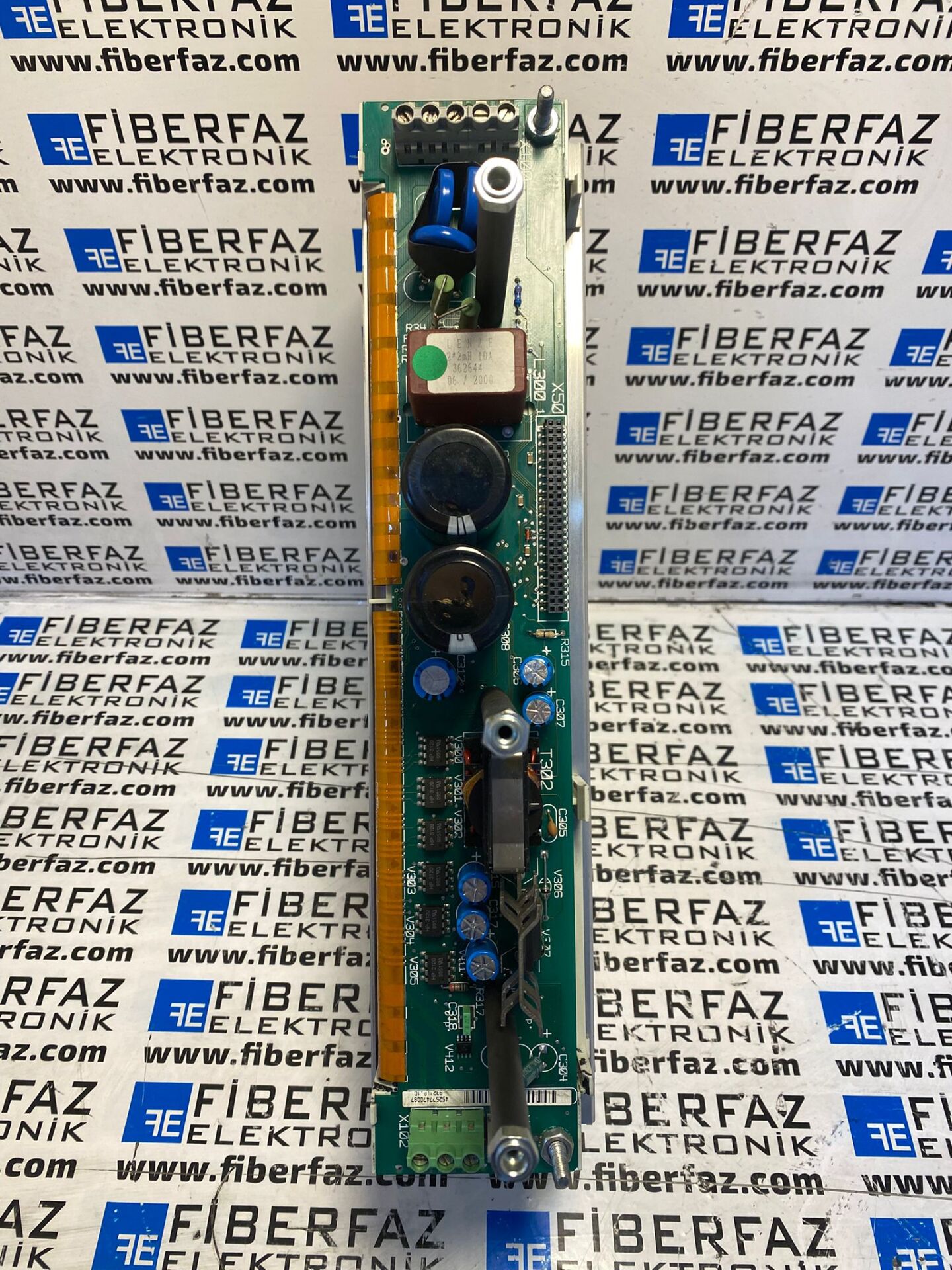 Lenze  EVS9321-EVS9322 Güç Kartı