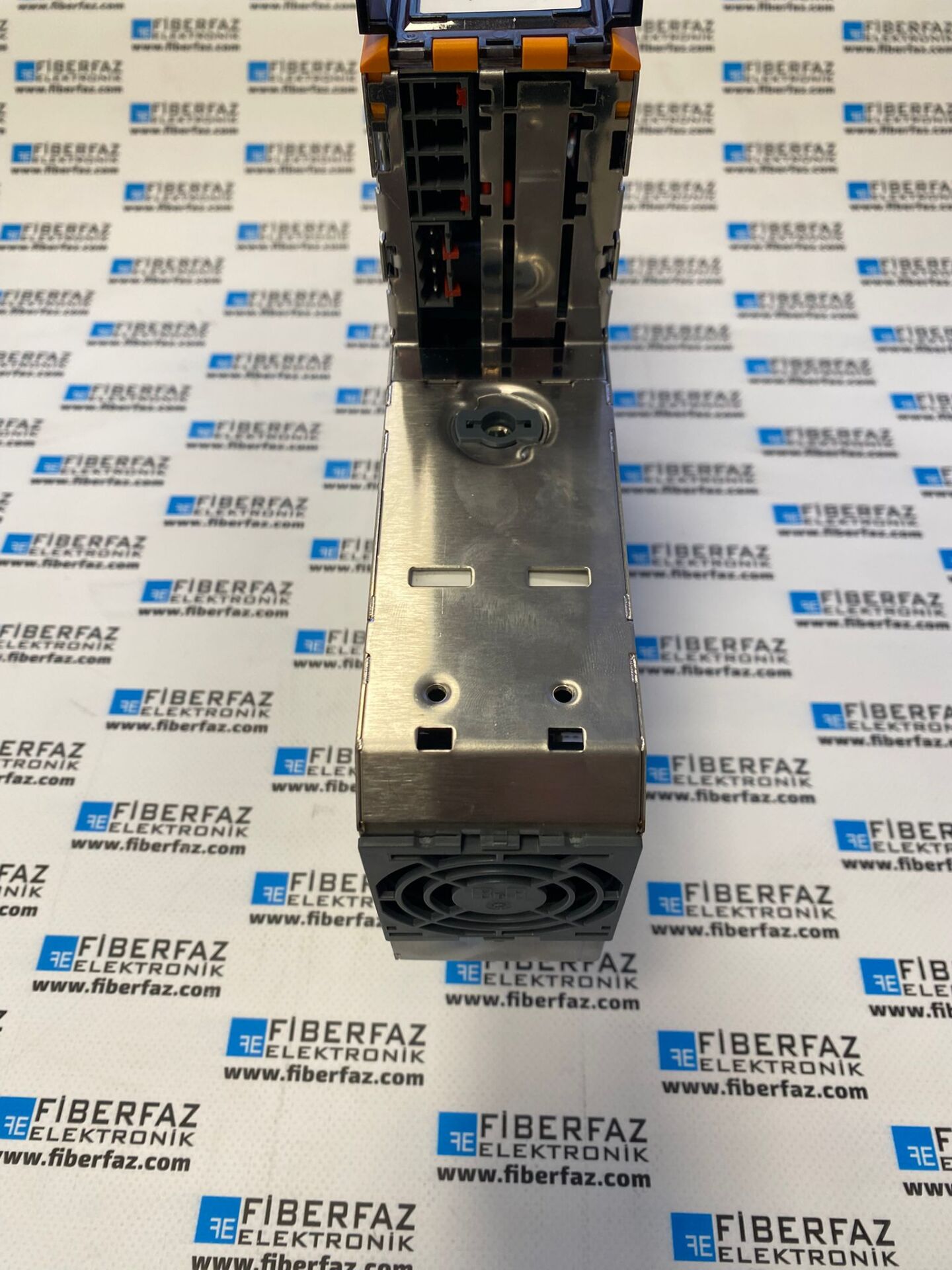 Acoposmulti Fan Module 8BVI0110HWS0.000-1 B&R ACOPOSmulti Inverter Module