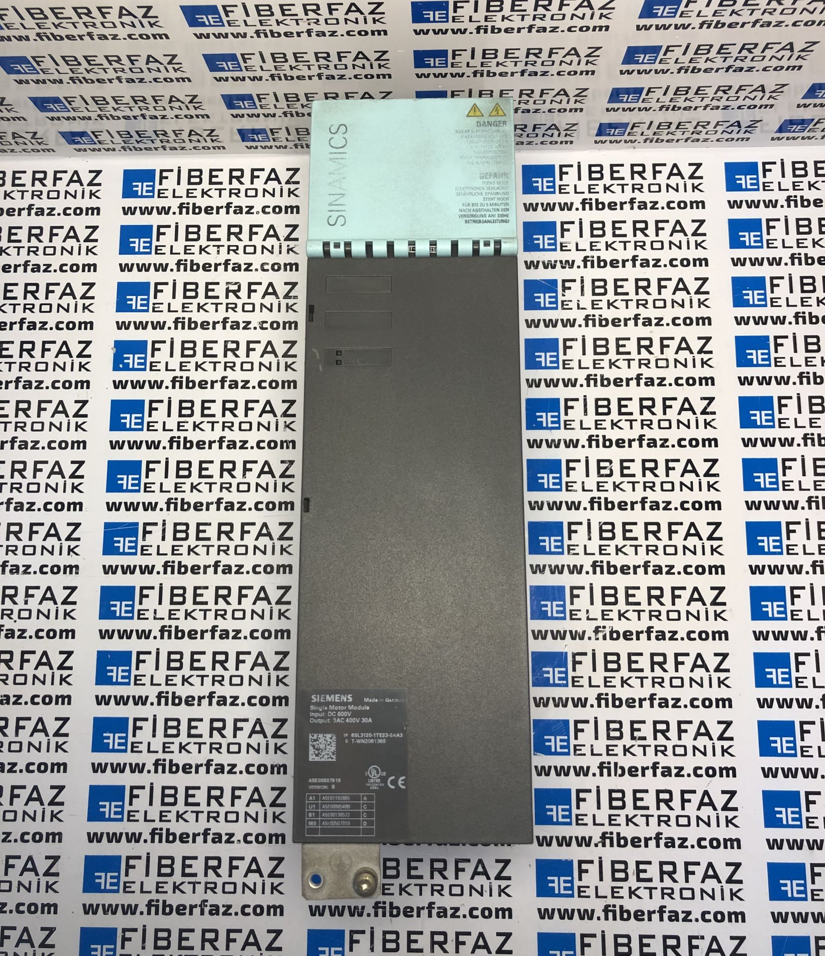 6SL3120-1TE23-0AA3  SIEMENS SINAMICS S120 Single Motor Module 30 A