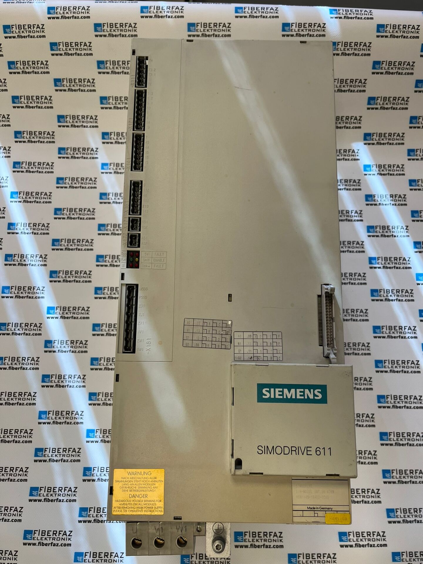 6SN1145-1BA02-0CA0 SIEMENS SIMODRIVE 611 Infeed/Regenerative Feedback Module