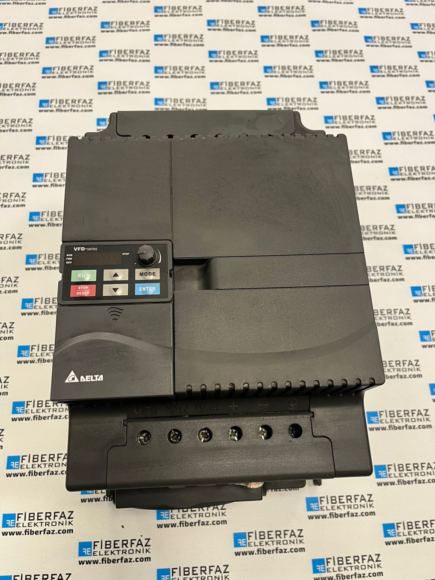 VFD150E43A DELTA E-SERISI AC DRIVE 15KW