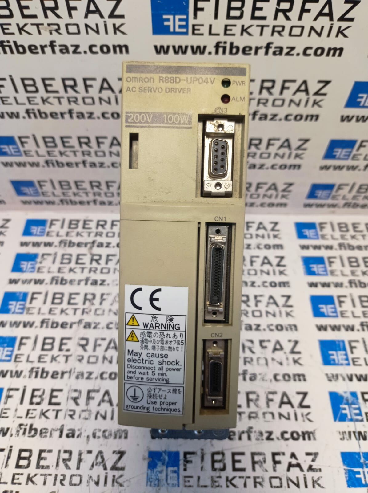 Omron Sürücü R88D-UP04V 