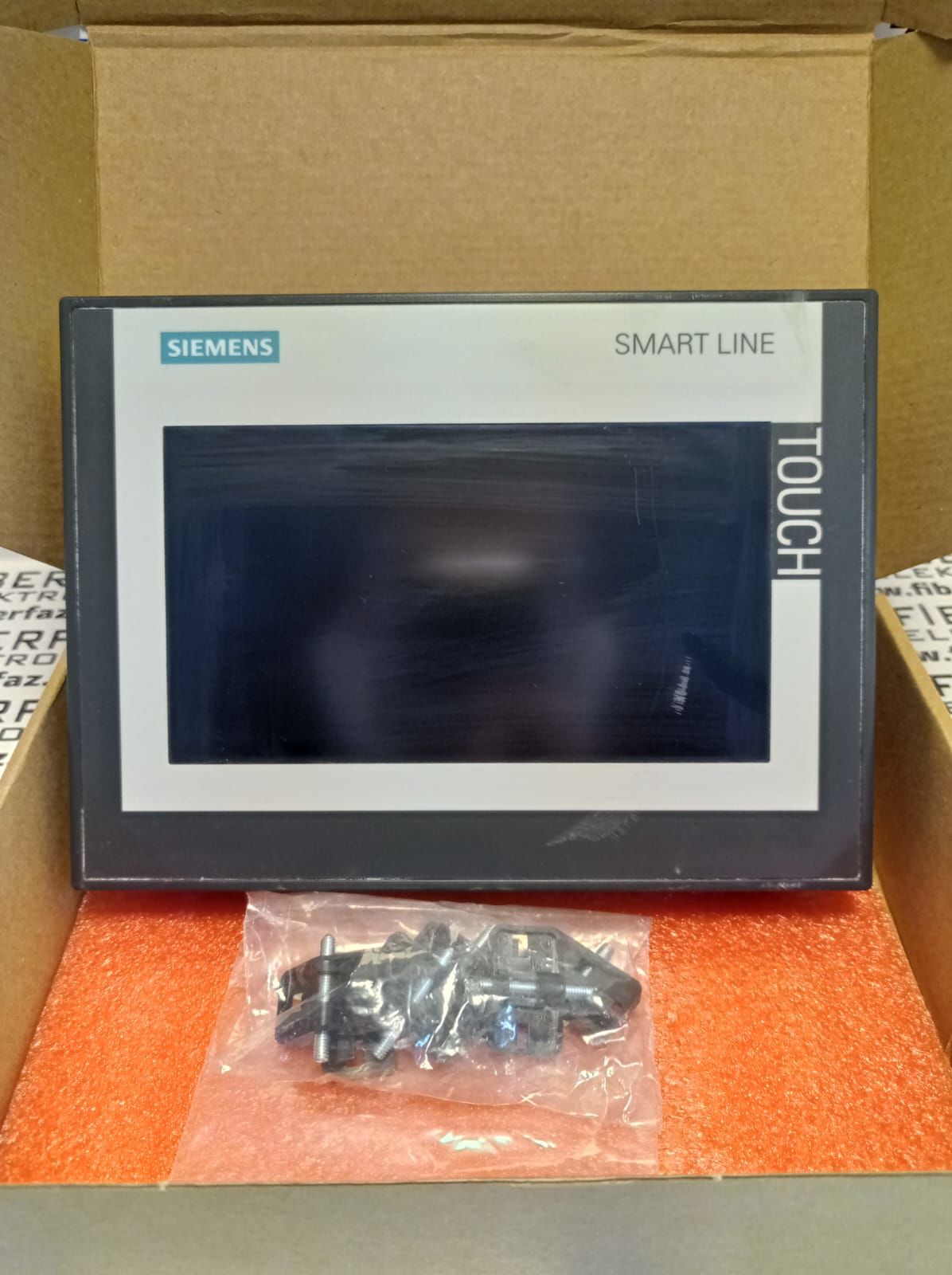Siemens Operatör Panel 6AV6 648-0CC11-3AX0