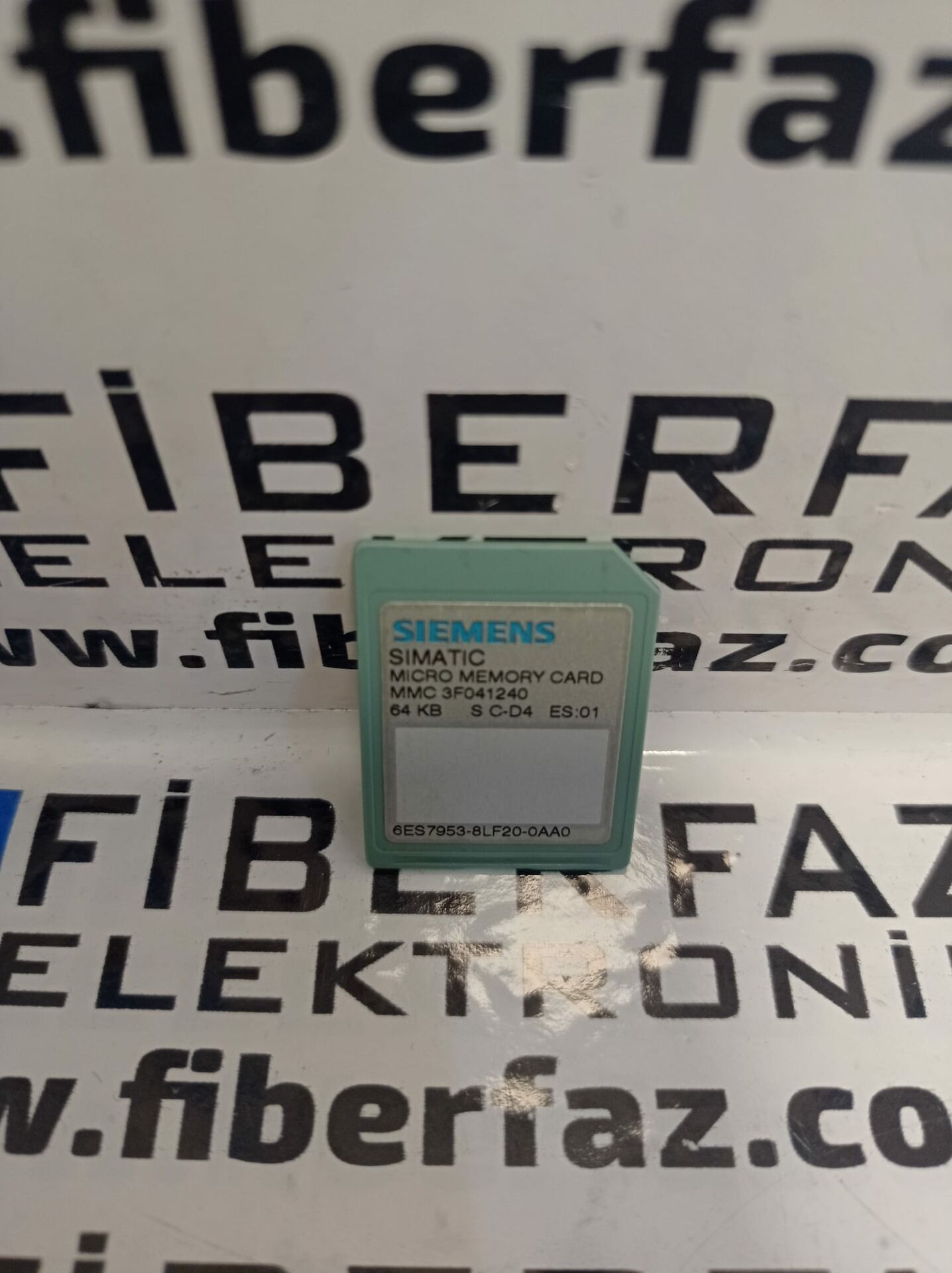 6ES7 953-8LF20-0AA0 SIEMENS SIMATIC S7-300 PLC HAFIZA KARTI ( 6ES7953-8LF20-0AA0 )