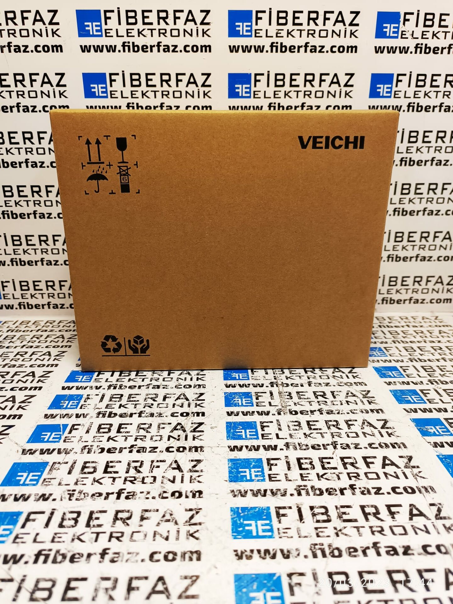 Veichi 0,75kW Sürücü AC10-T3-R75G-B