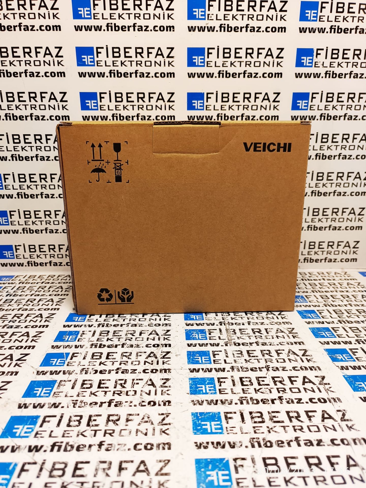 Veichi Sürücü AC10-T3-1R5G-B 1,5 kW