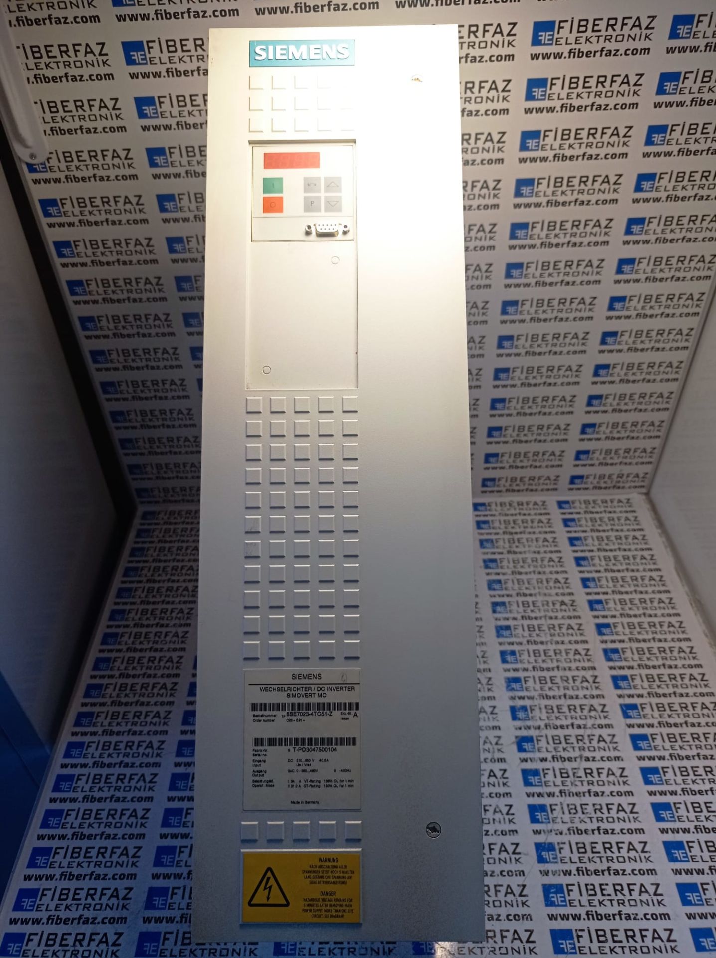6SE7023-4TC51-Z SIEMENS SIMOVERT MASTERDRIVES MC COMPACT PLUS INVERTER 15KW