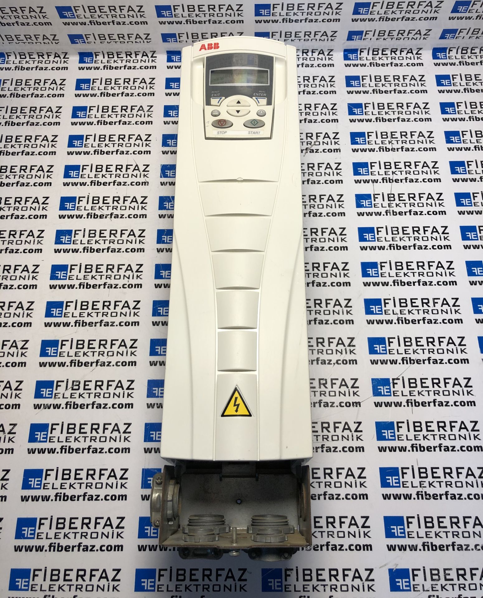 ACS550-01-023A-4 ABB ACS550 AC MOTOR SURUCUSU 11kW