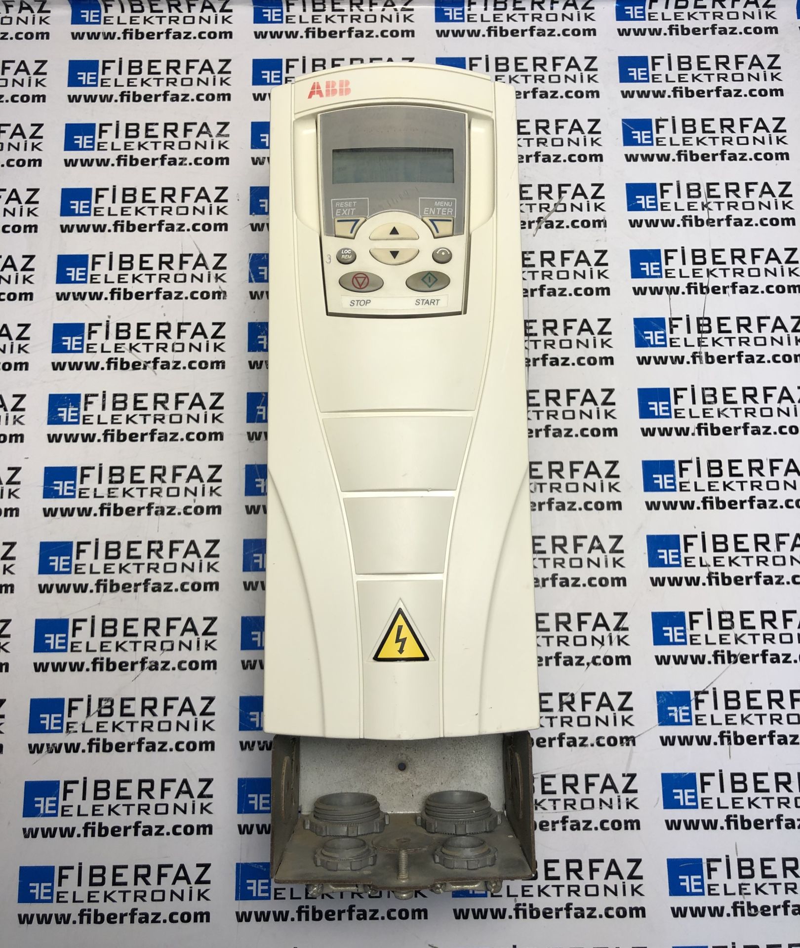 ACS550-01-03A3-4 ABB ACS550 AC MOTOR SURUCUSU 1.1kW