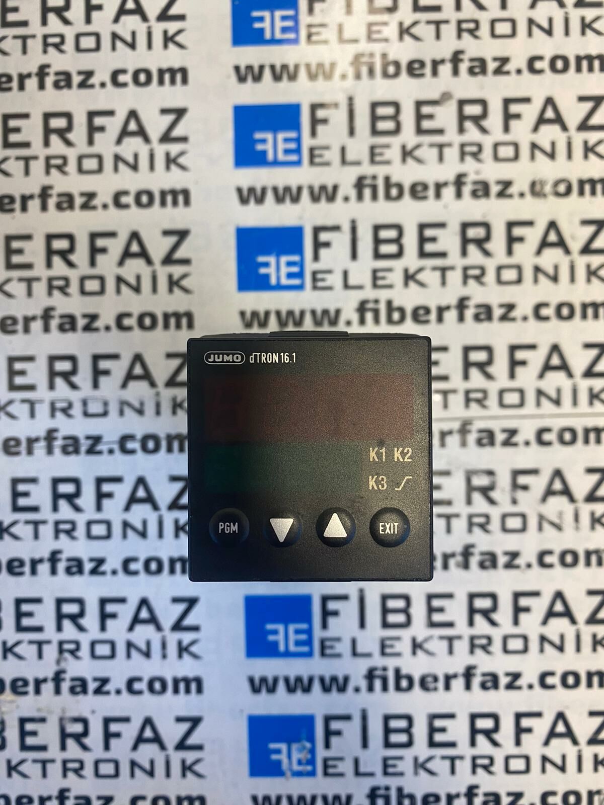 Jumo  dTRON 16.1 Compact Microprocessor Controller
