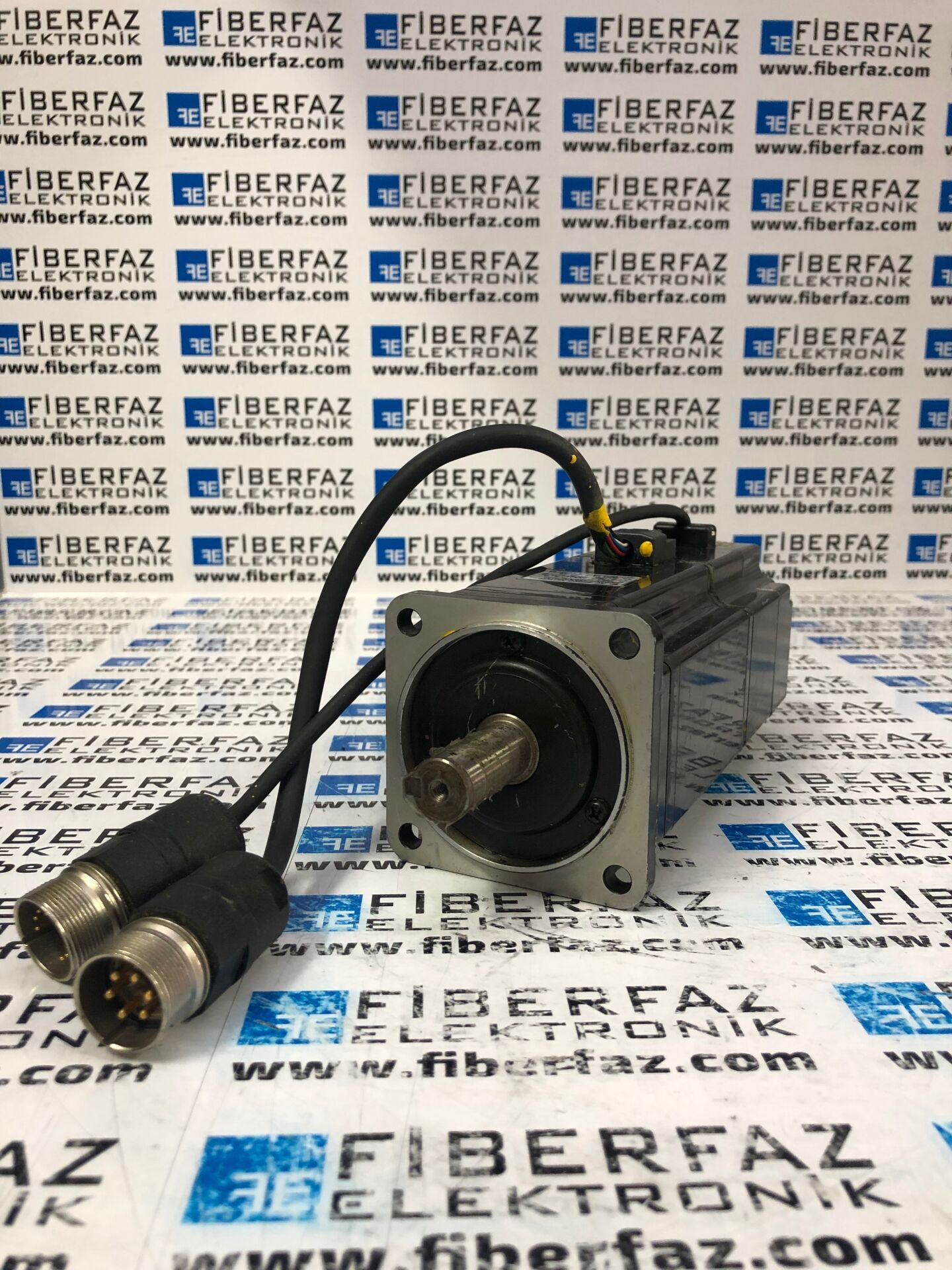 Yaskawa Servo Motor SGMAH-08AAF4CD