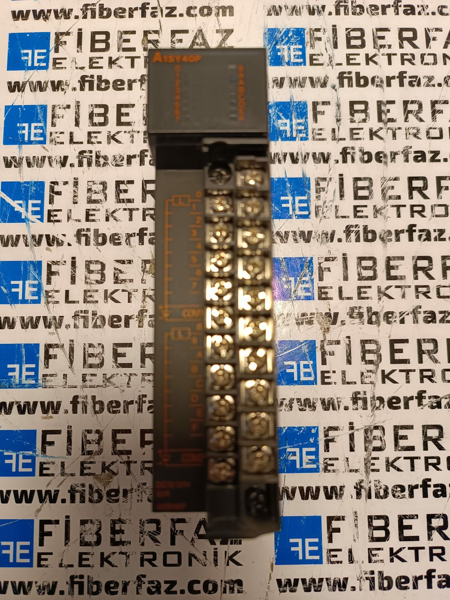 A1SY40P MITSUBISHI MELSEC-A SERISI PLC 16*DO MODUL