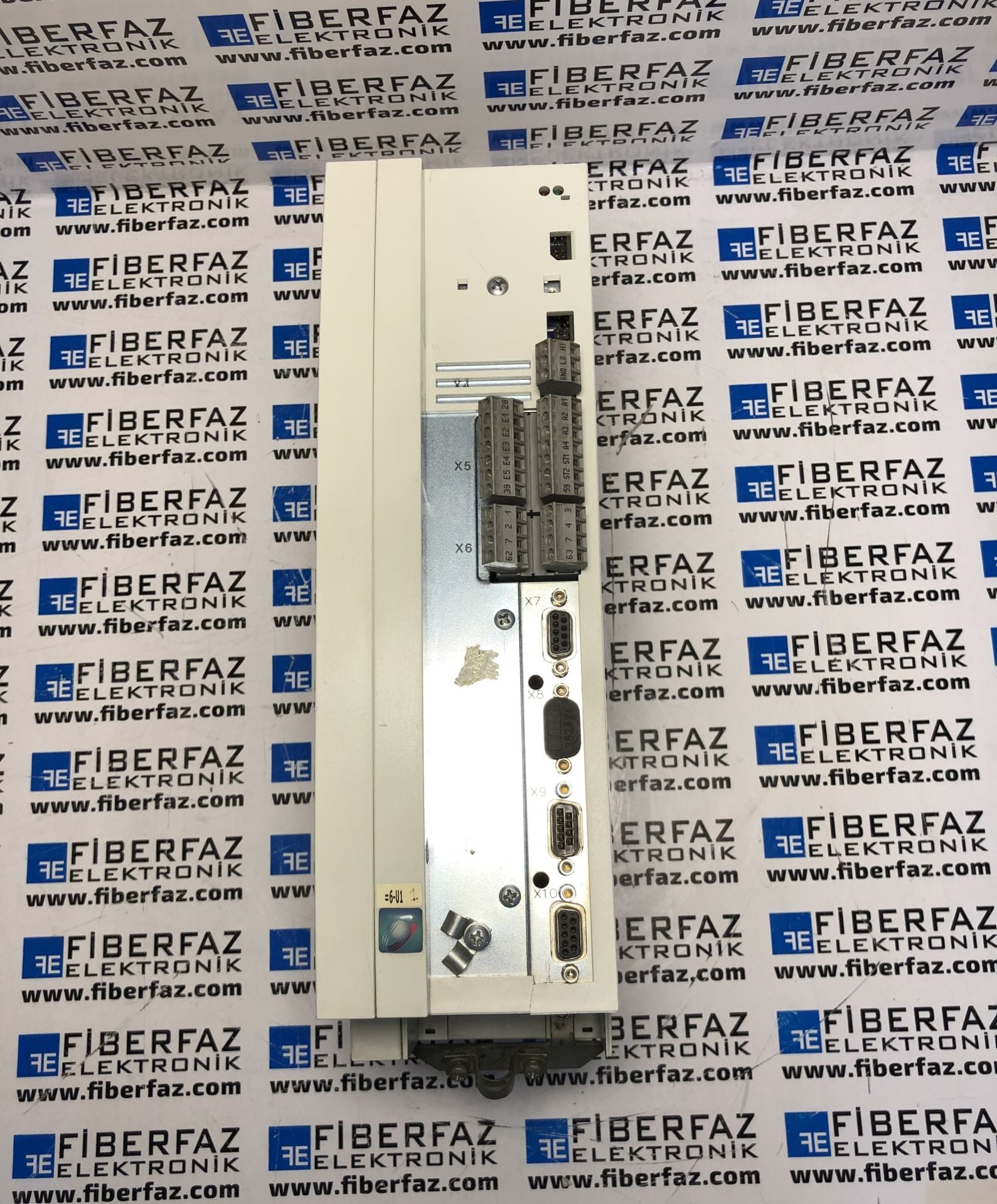 Lenze Sürücü EVS9324-ES