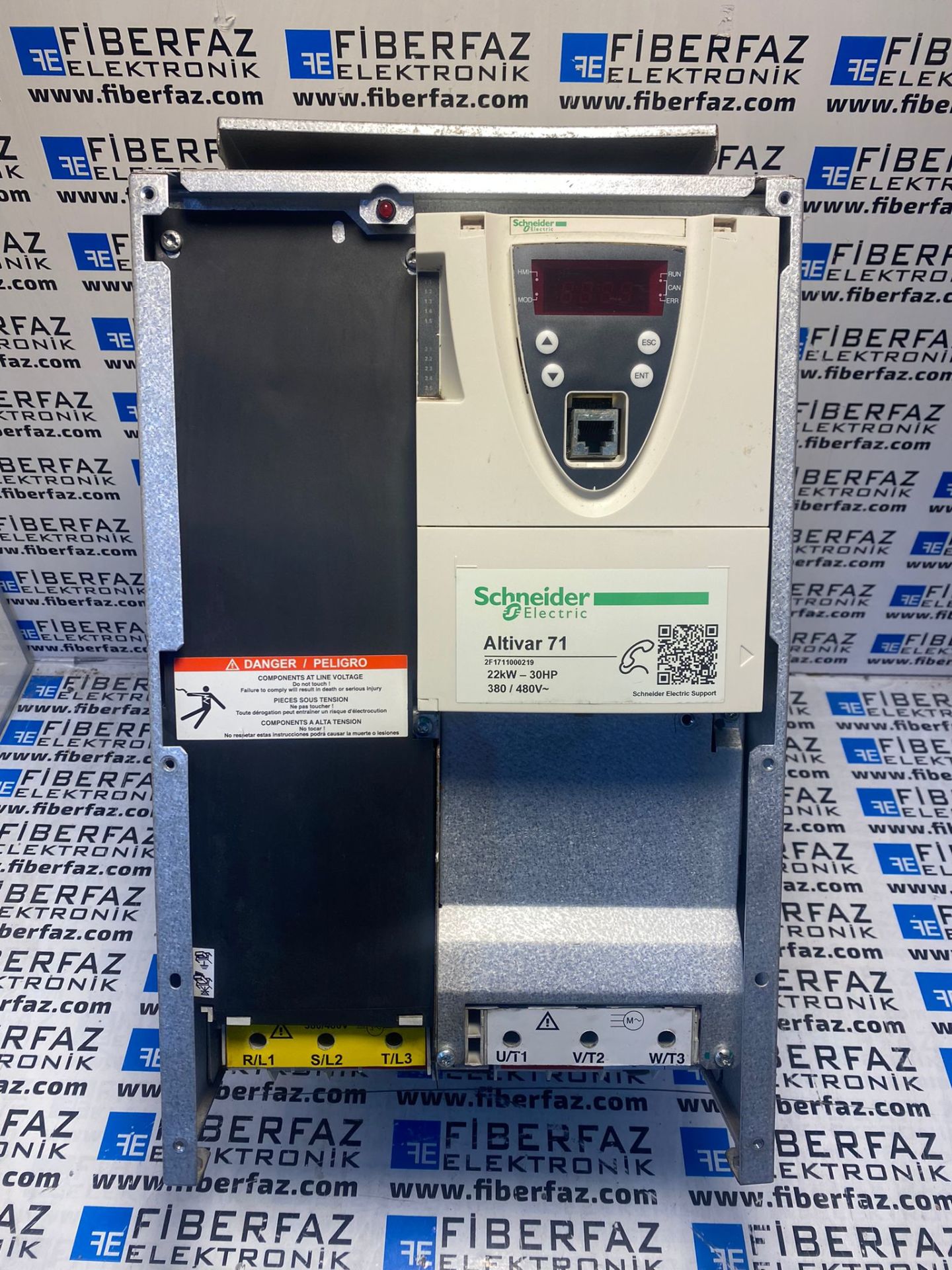 ATV71HD22N4 SCHNEIDER ALTIVAR ATV71 SURUCU 22kW