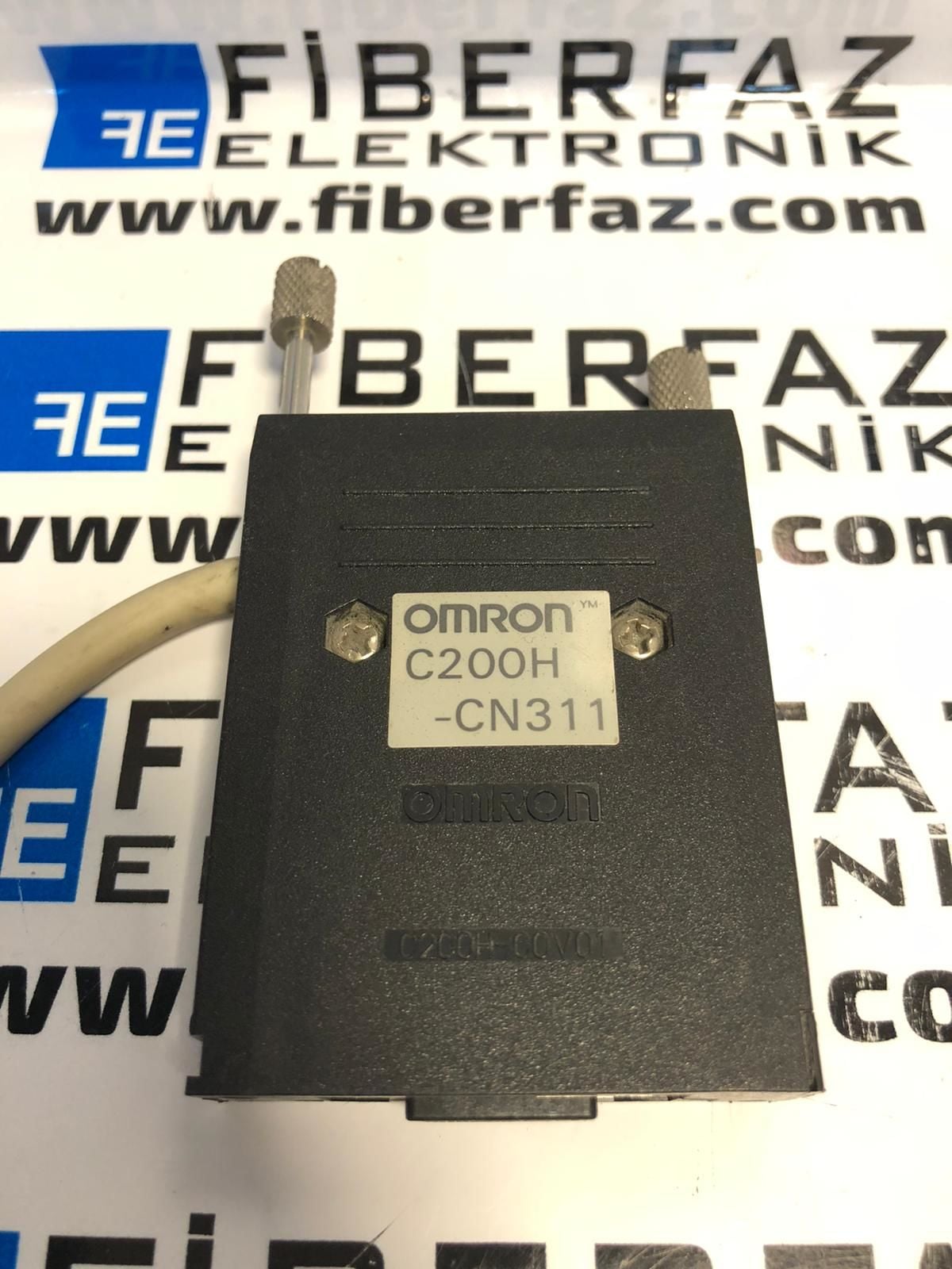 C200H-CN311 OMRON PLC CS1 SERISI 0.3 M Expansion Rack Backplane Cable