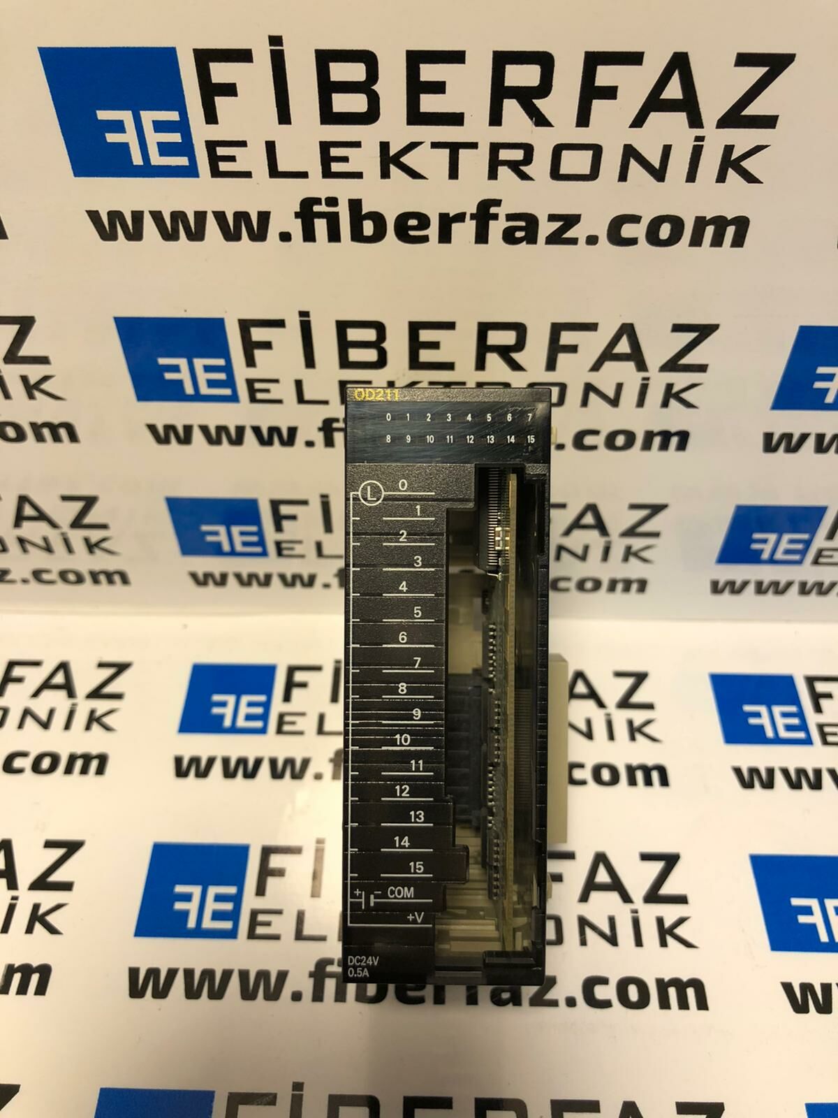 CJ1W-OD211 OMRON PLC CJ-SERISI 16 DO (NPN) MODULU