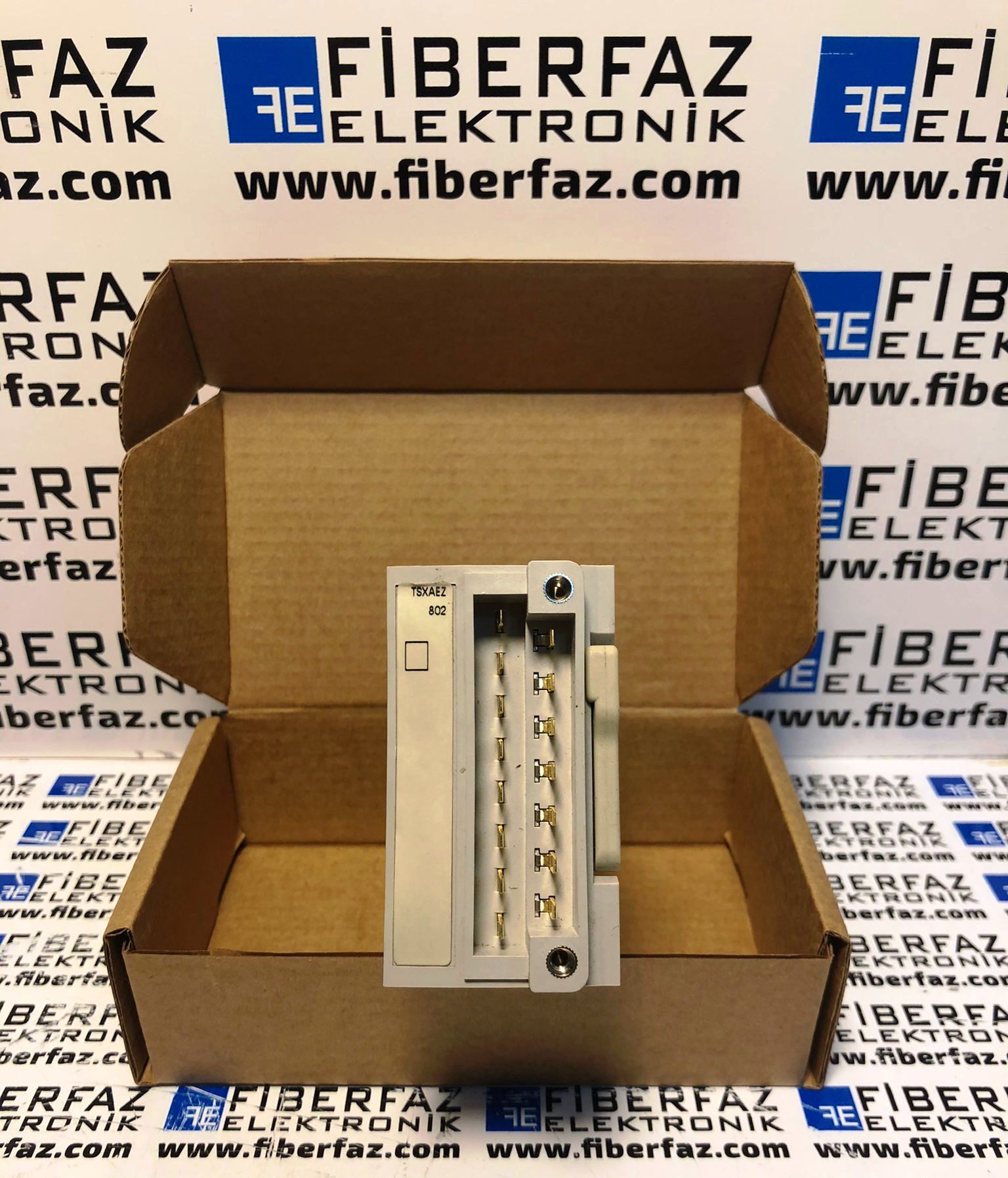 TSXAEZ802 SCHNEIDER MODICON TSX MICRO PLC 8*AI MODUL