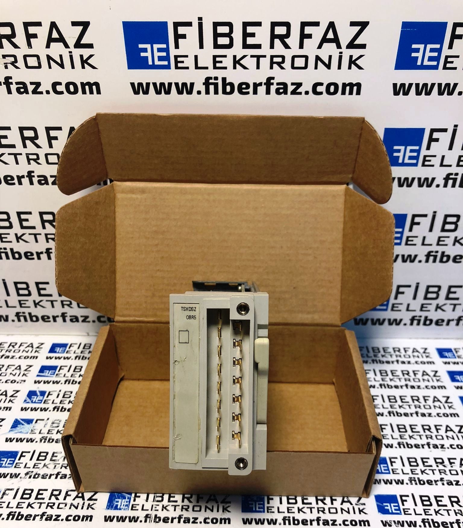 TSXDSZ08R5 SCHNEIDER MODICON TSX MICRO PLC 8*DO RLY IO MODUL