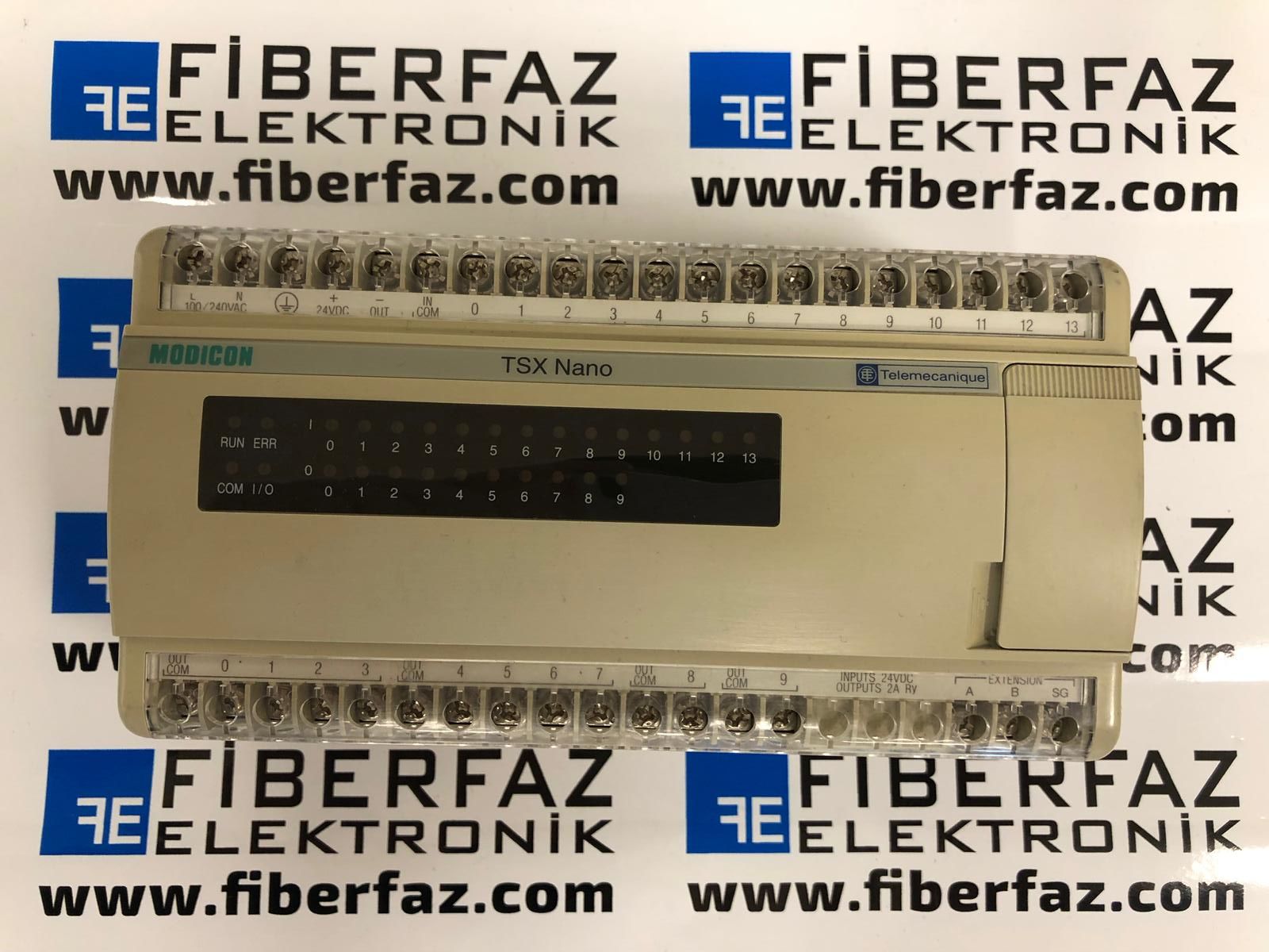 TSX 07 31 2428 SCHNEIDER TELEMECANIQUE MODICON TSX Nano CPU