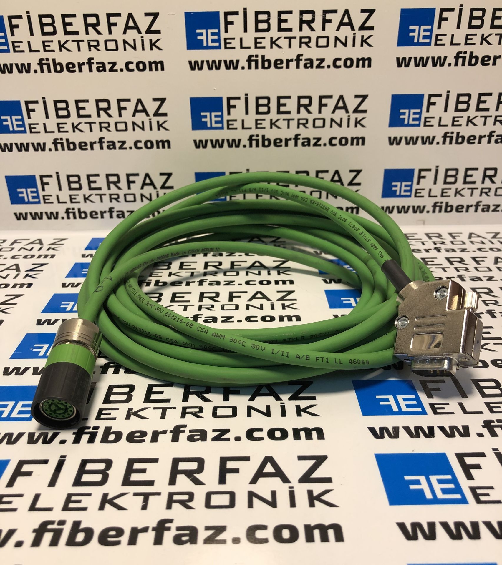 B&R Kablo 8BCR0005.1121A-0