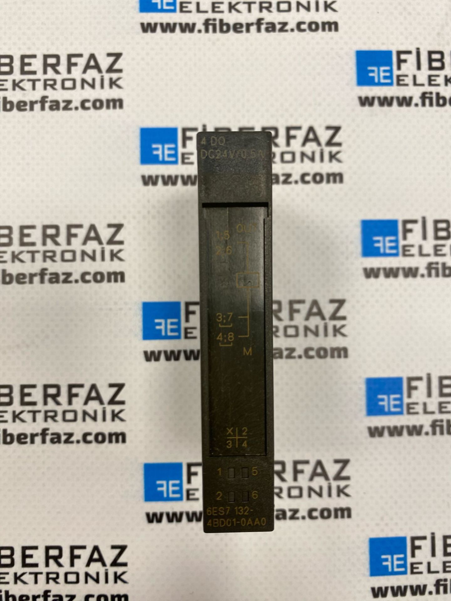 6ES7 132-4BD01-0AA0 Siemens Simatic ET200S  4 DO Module
