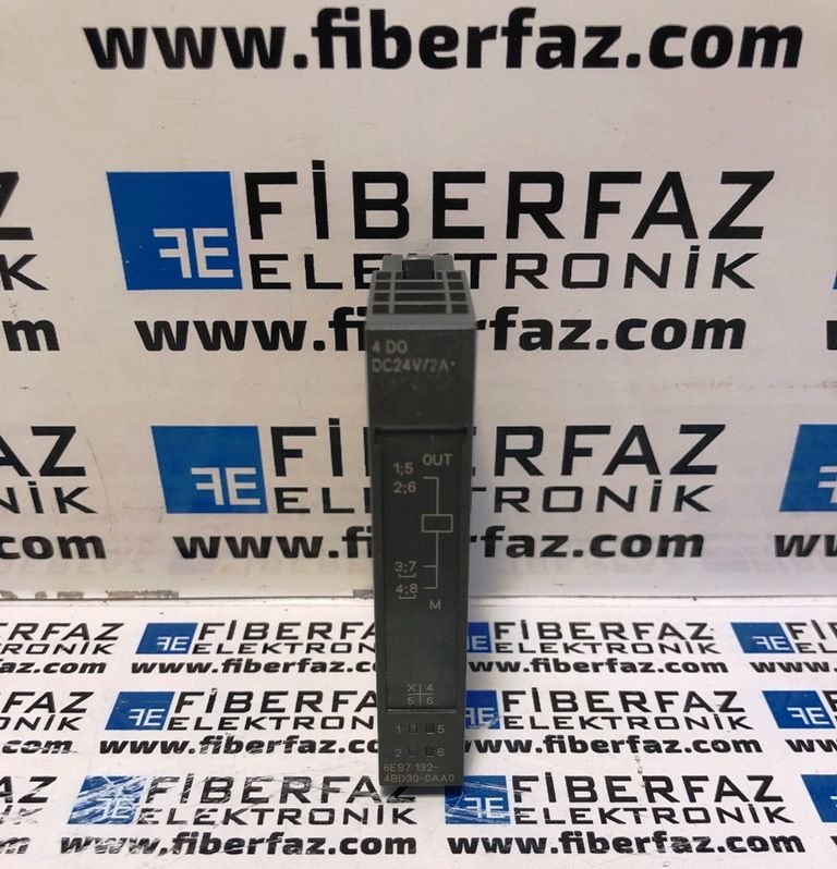 6ES7 132-4BD30-0AA0 Siemens Simatic ET200S 4 DO Module