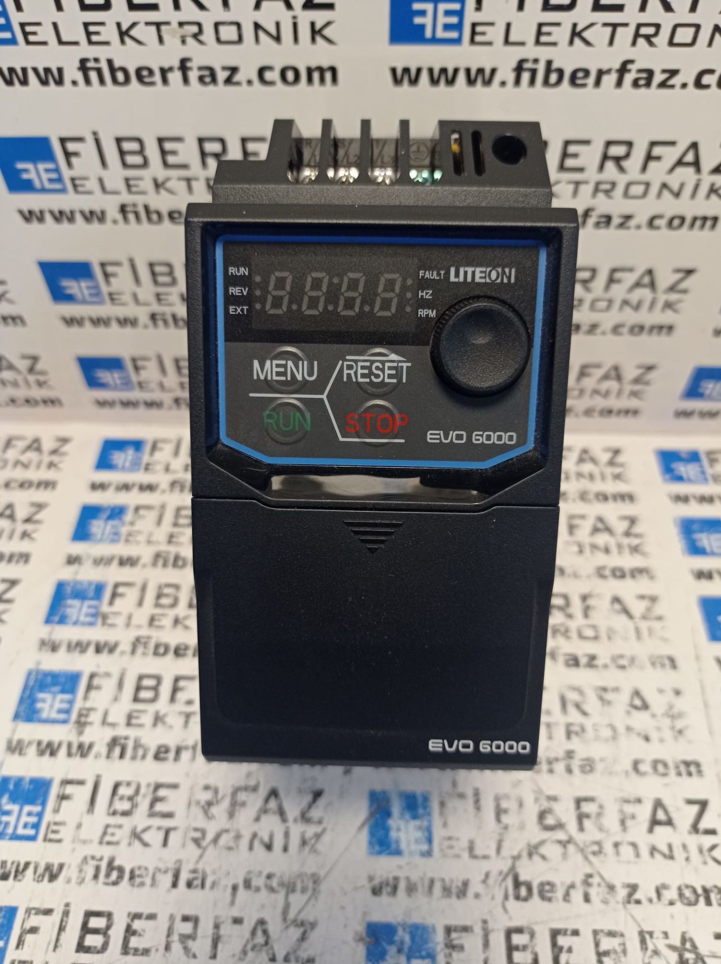 Lıteon Sürücü EVO600043SD75E20F 0,75 kW